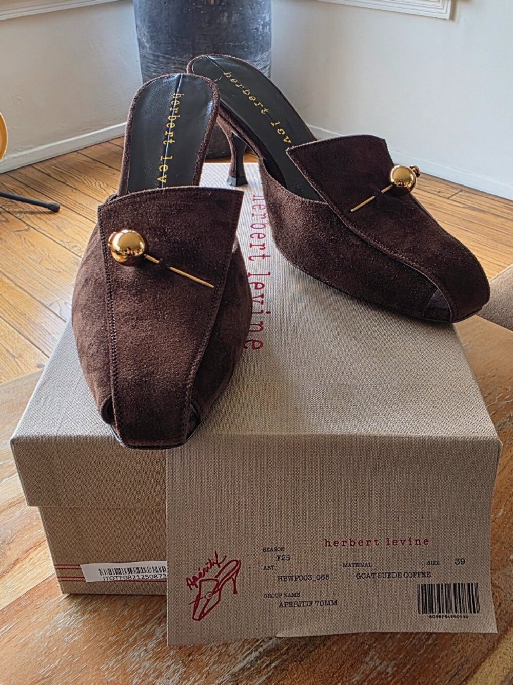 Herbert Levine Aperitif 70 Brown Suede Mules with Gold Stick Pins Size 39